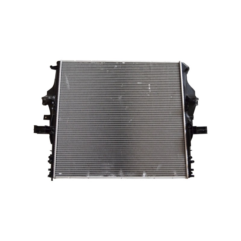 RADIATEUR POUR IVECO DAILY 06