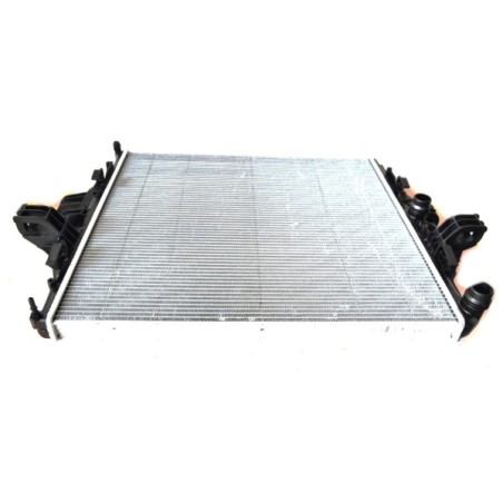 RADIATEUR POUR IVECO DAILY 06
