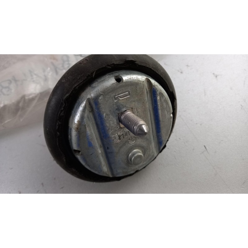 Pièce pour BMW - Engine Mounting 11811141889