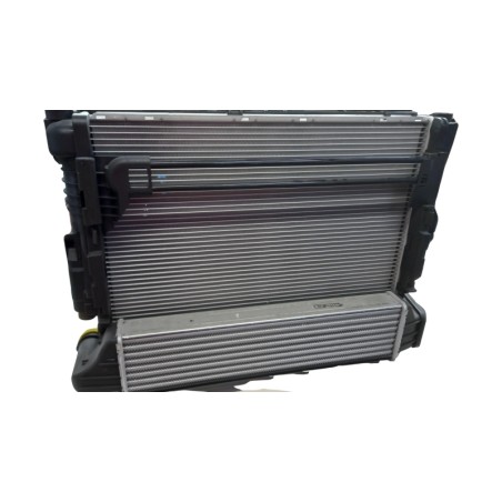 Pièce pour BMW - Radiator, Engine Cooling 17007786678