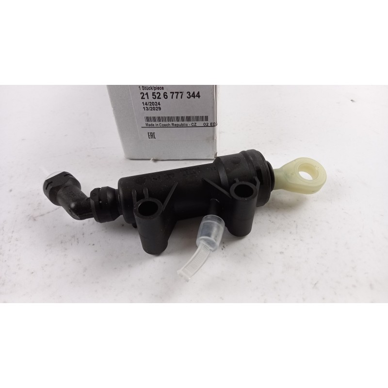 Pièce pour BMW - Master Cylinder, Clutch 21526777344