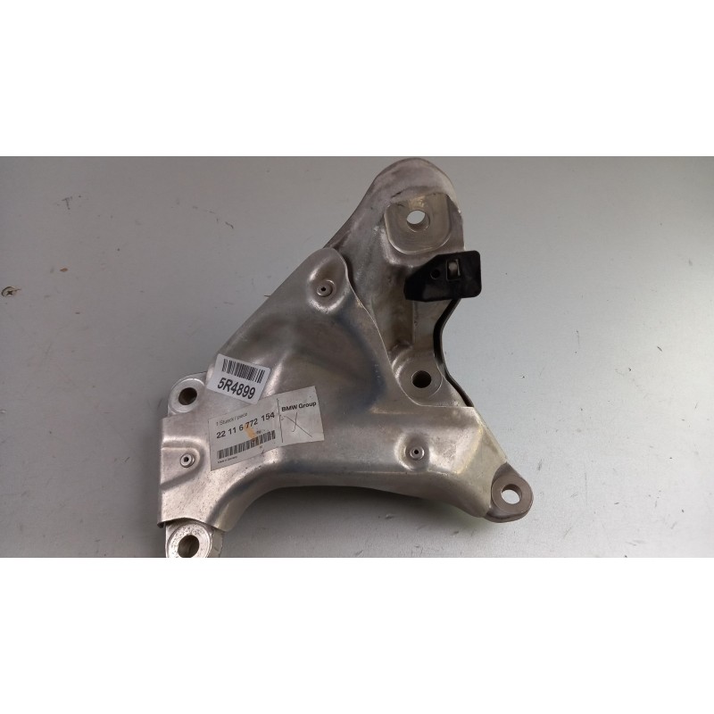 Pièce pour BMW - Engine Mounting 22116772154