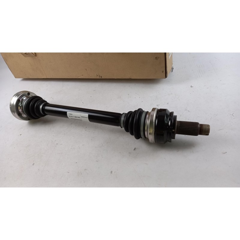 Pièce pour BMW - Drive Shaft 33207580945