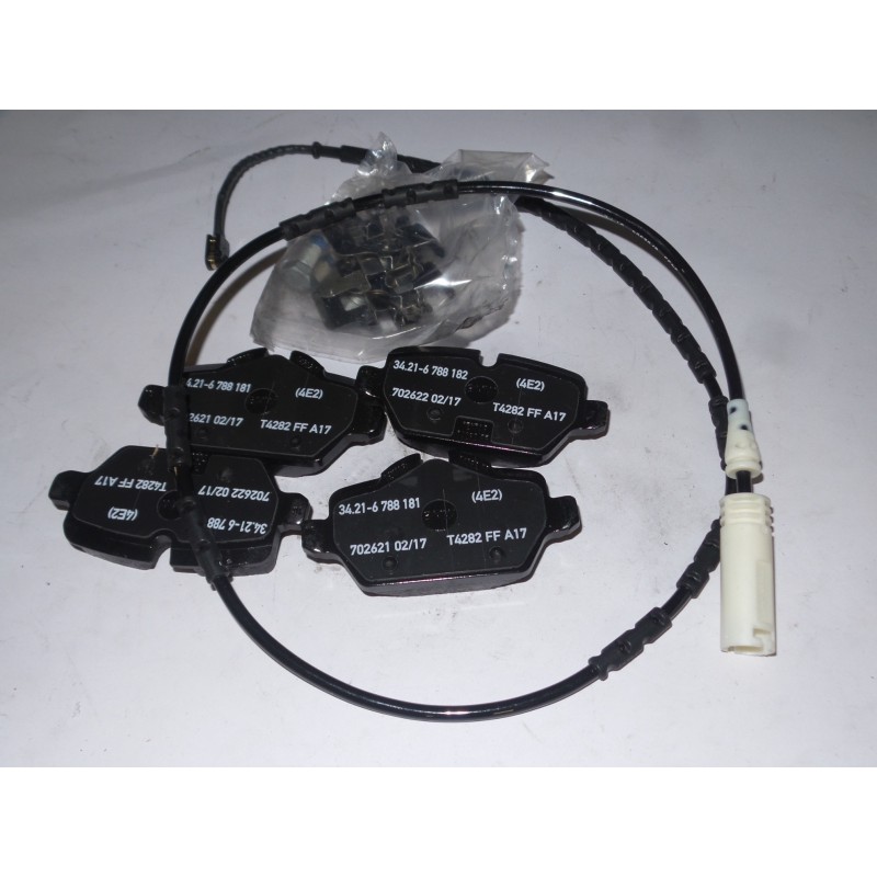 Pièce pour BMW - Brake Pad Set 34212288890