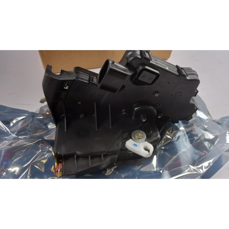 Pièce pour BMW - Door Lock 51217011243