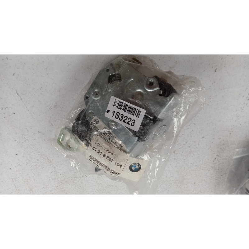 Pièce pour BMW - Door Lock 51218397104