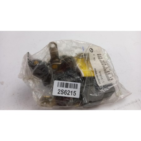Pièce pour BMW - Door Lock 51221906572