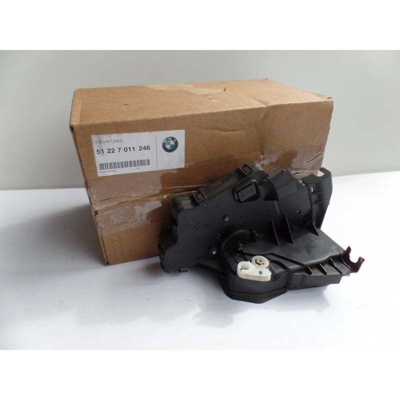 Pièce pour BMW - Door Lock 51227011246