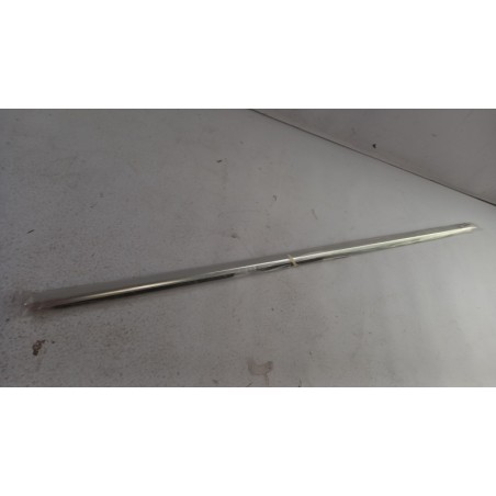 Pièce pour BMW - Seal, Door Window 51227057493