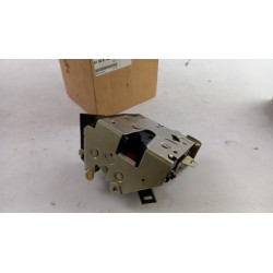Pièce pour BMW - Door Lock 51228125672