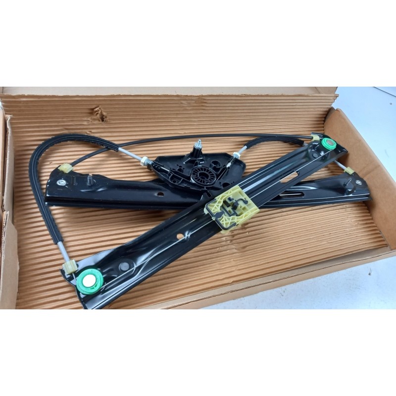Pièce pour BMW - Window Lift 51337355636