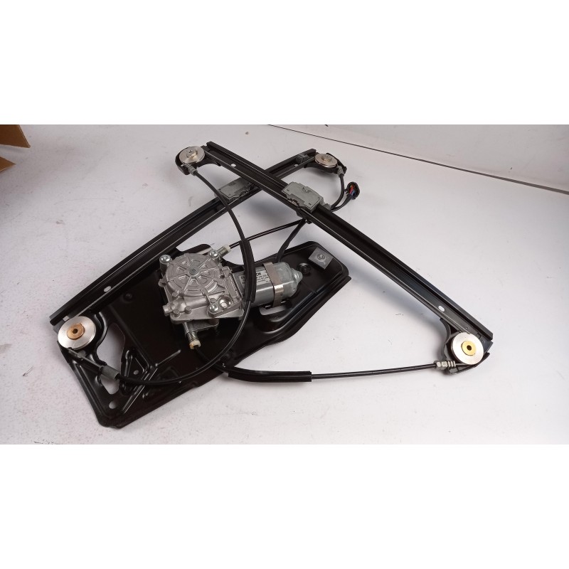 Pièce pour BMW - Window Lift 51338215598