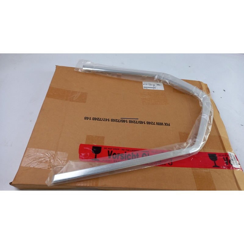 Pièce pour BMW - Trim/Protective Strip, Sidewall 51377248146