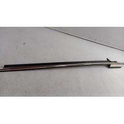 Pièce pour BMW - Seal, Door Window 51377279766