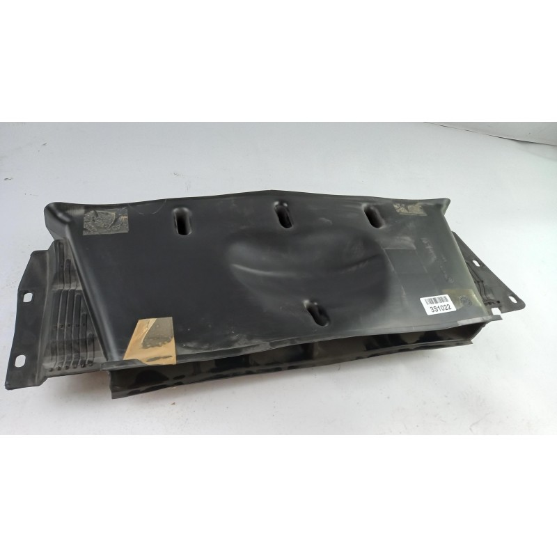 Pièce pour BMW - Air Duct 51712253303