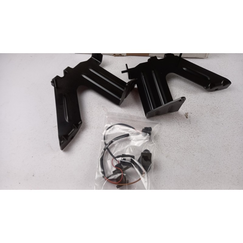 Pièce pour BMW - Bracket Set 54210016011