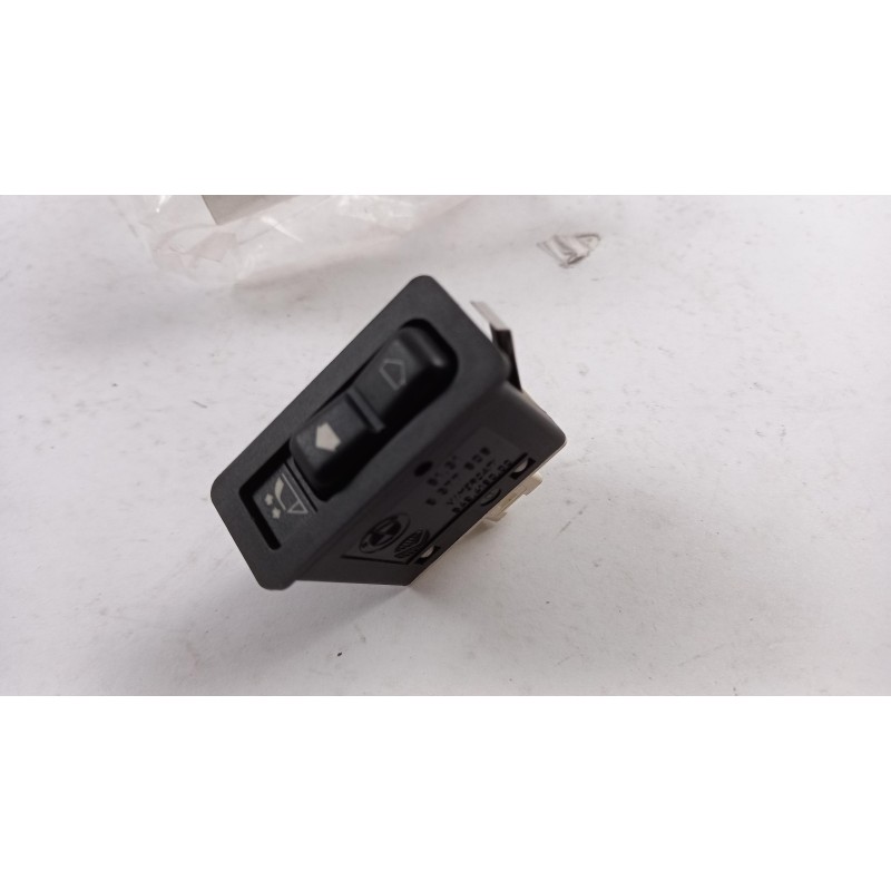 Pièce pour BMW - Switch 61318377606