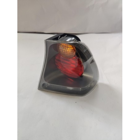 Pièce pour BMW - Tail Light 63216912516