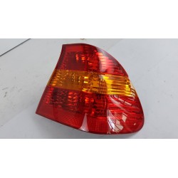 Pièce pour BMW - Combination Rearlight 63216946534
