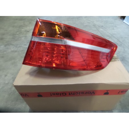 Pièce pour BMW - Combination Rearlight 63217179984