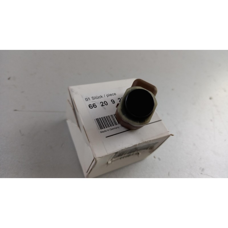 Pièce pour BMW - Park Assist Sensor 66209233036
