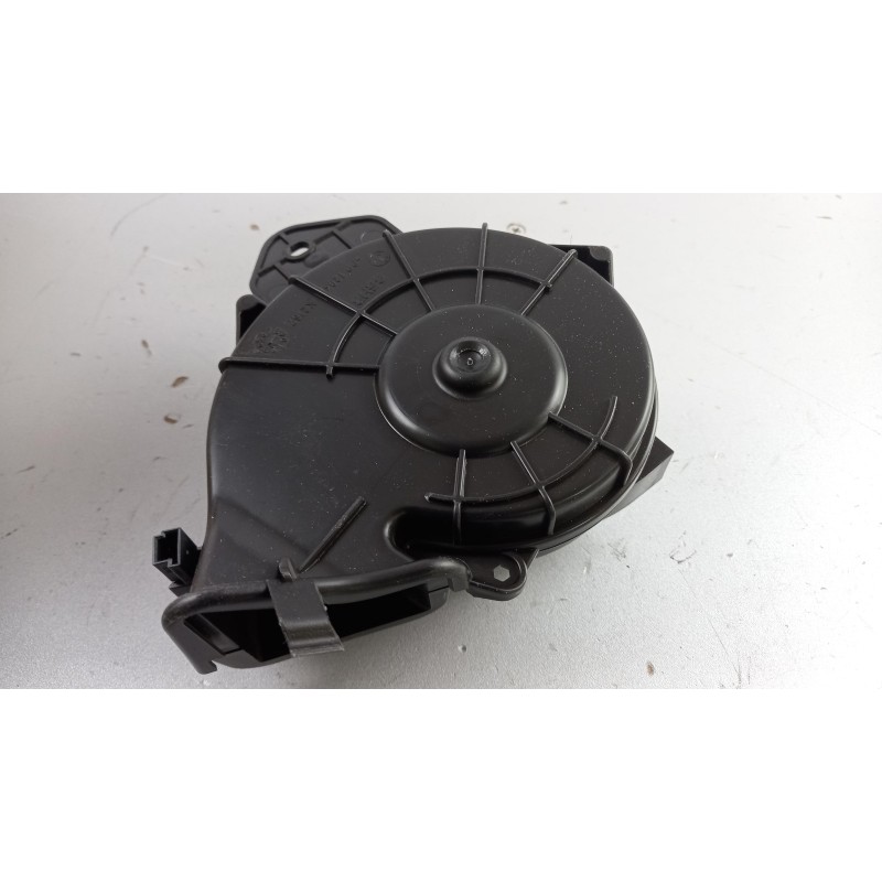 Pièce pour BMW - Electric Motor, Interior Blower 67639118074