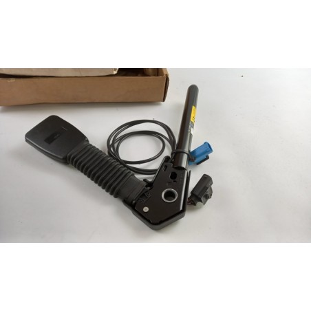 Pièce pour BMW - Seat Belt Lock 72111485967