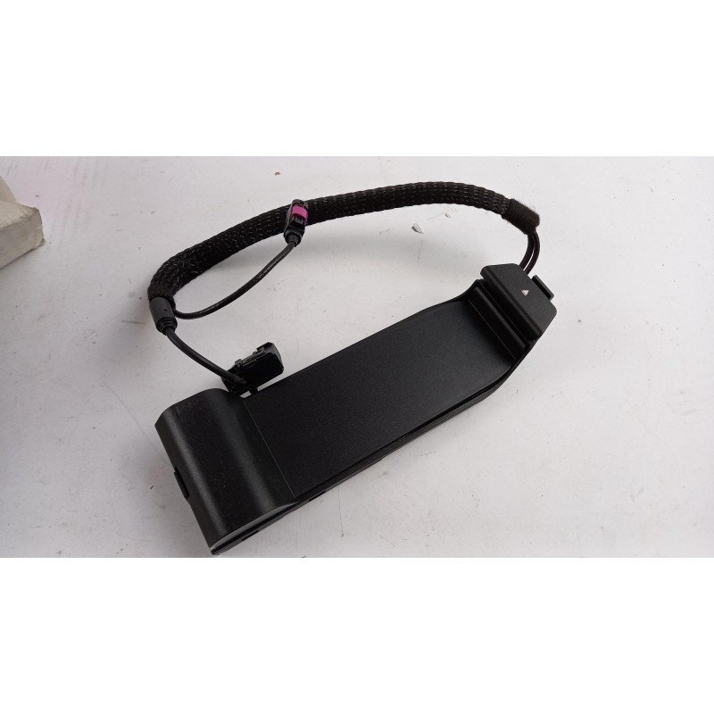 Pièce pour BMW - Mobile Phone Holder 84109160935