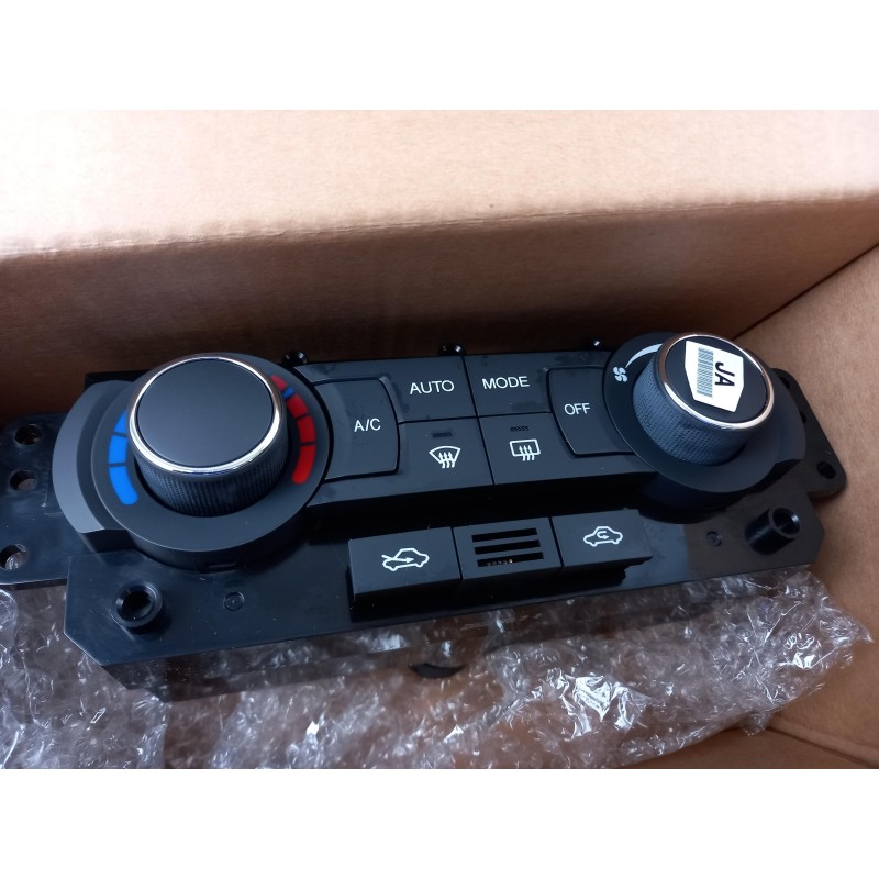 Pièce pour CHEVROLET - Control Element, Heating/Ventilation 96637897