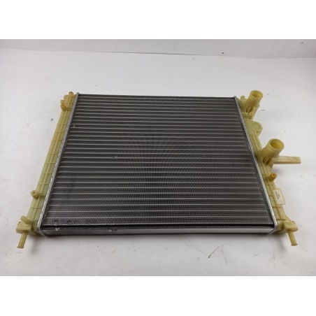 Pièce pour FIAT GROUP - Radiator, Engine Cooling 46537992