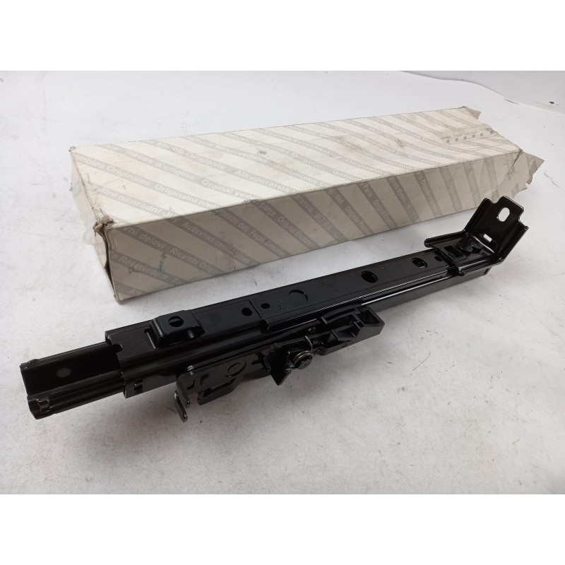 Pièce pour FIAT GROUP - Seat Adjuster 46775126