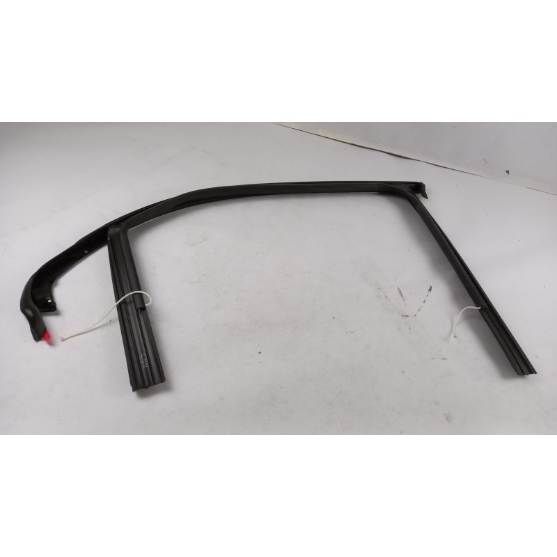 Pièce pour FIAT GROUP - Seal, Door Window 51937059