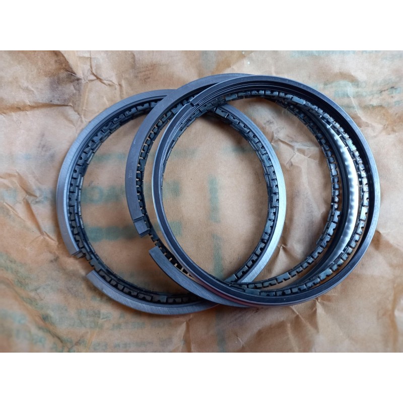 Pièce pour FIAT GROUP - Piston Ring Kit 5896111