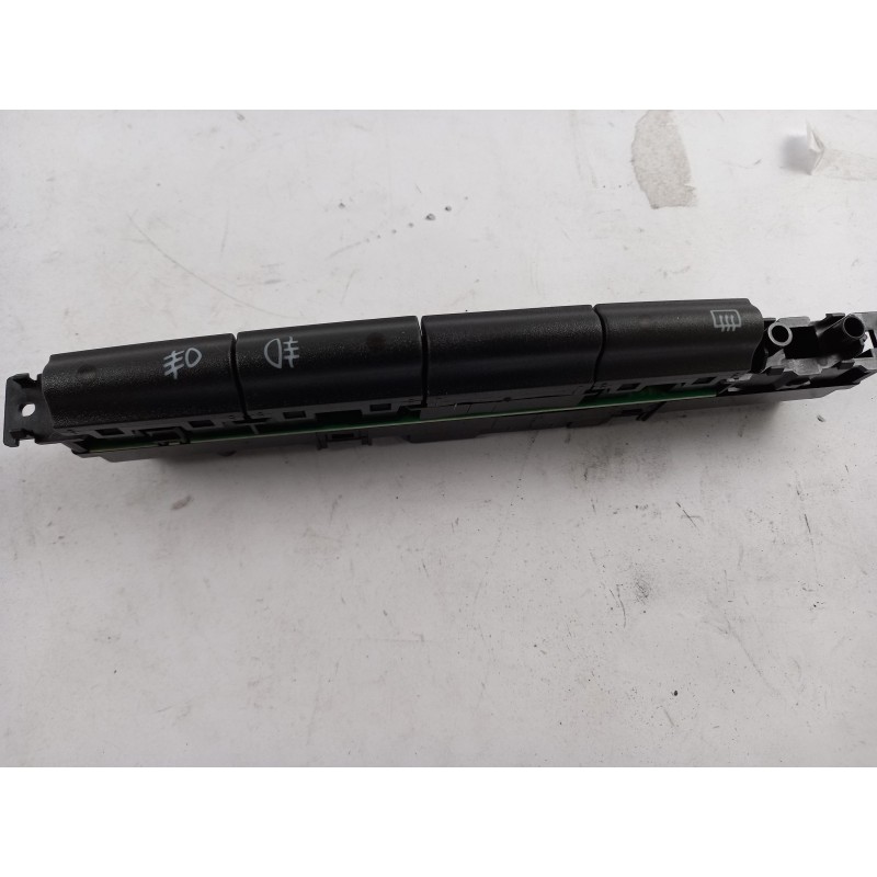 Pièce pour FIAT GROUP - Switch Unit 735250649