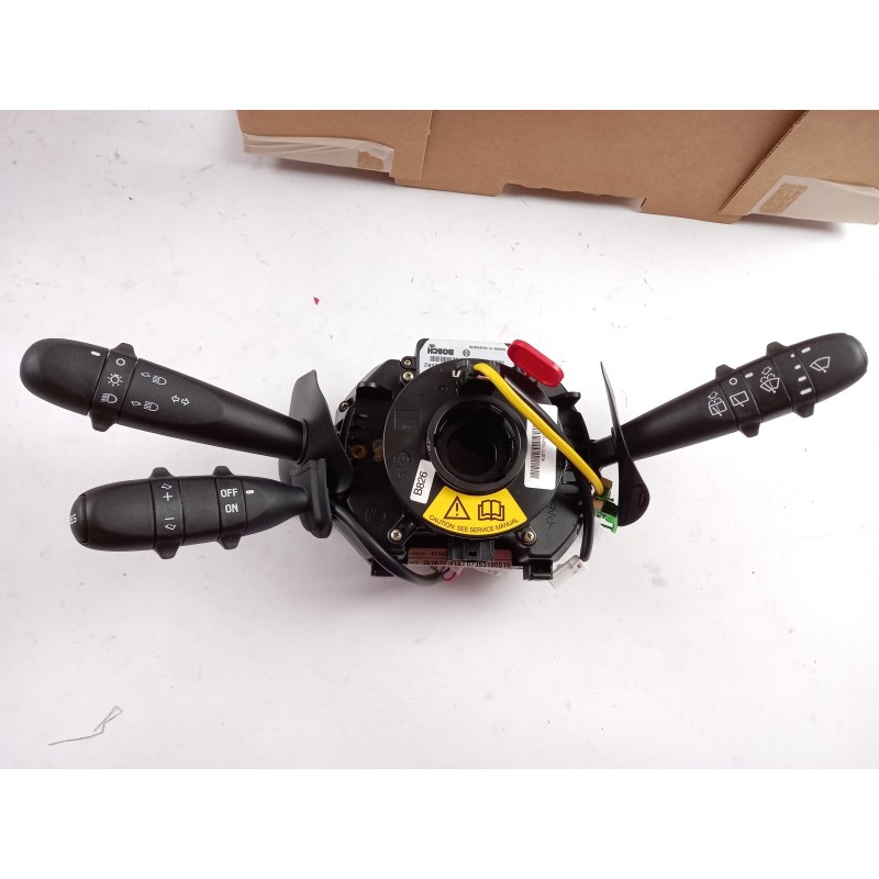 Pièce pour FIAT GROUP - Steering Wheel Switch 735319051