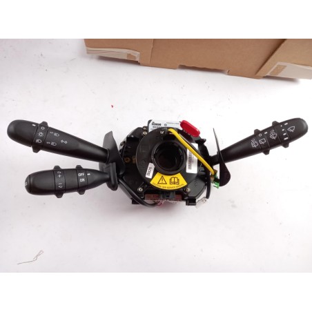 Pièce pour FIAT GROUP - Steering Wheel Switch 735319051