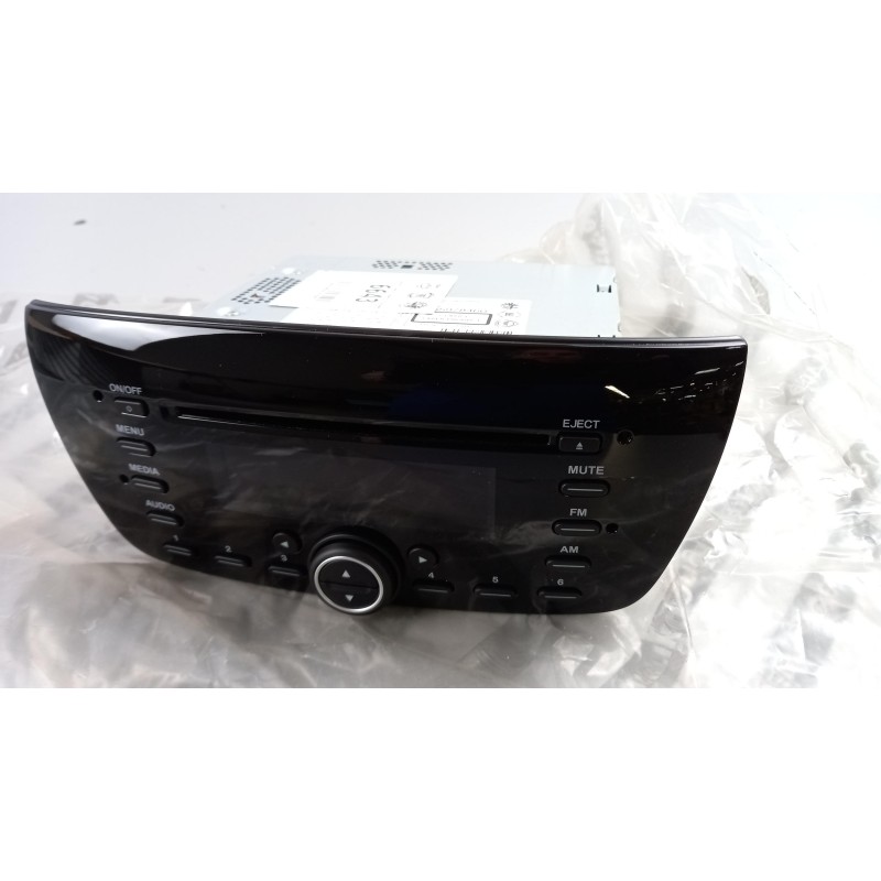 Pièce pour FIAT GROUP - Multimedia Head Unit 735597846