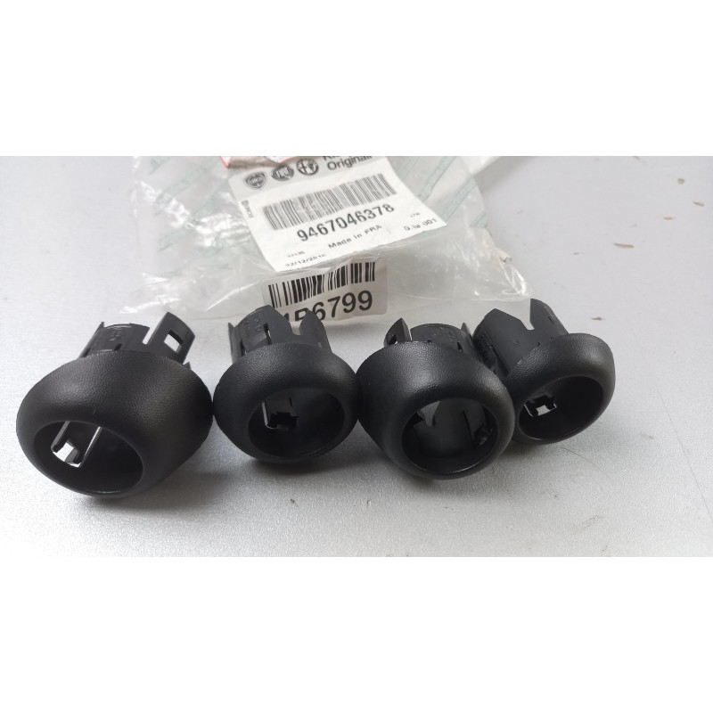 Pièce pour FIAT GROUP - Support, Park Assist Sensor 9467046378