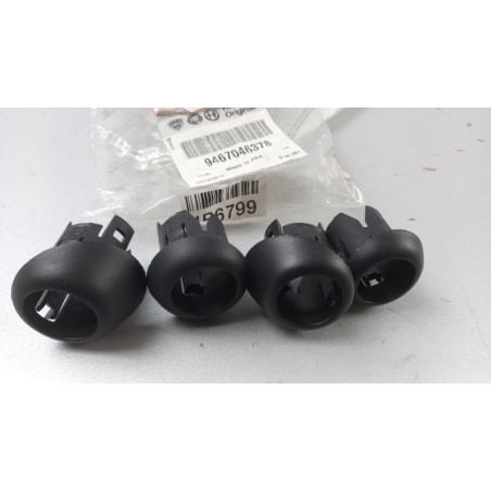 Pièce pour FIAT GROUP - Support, Park Assist Sensor 9467046378