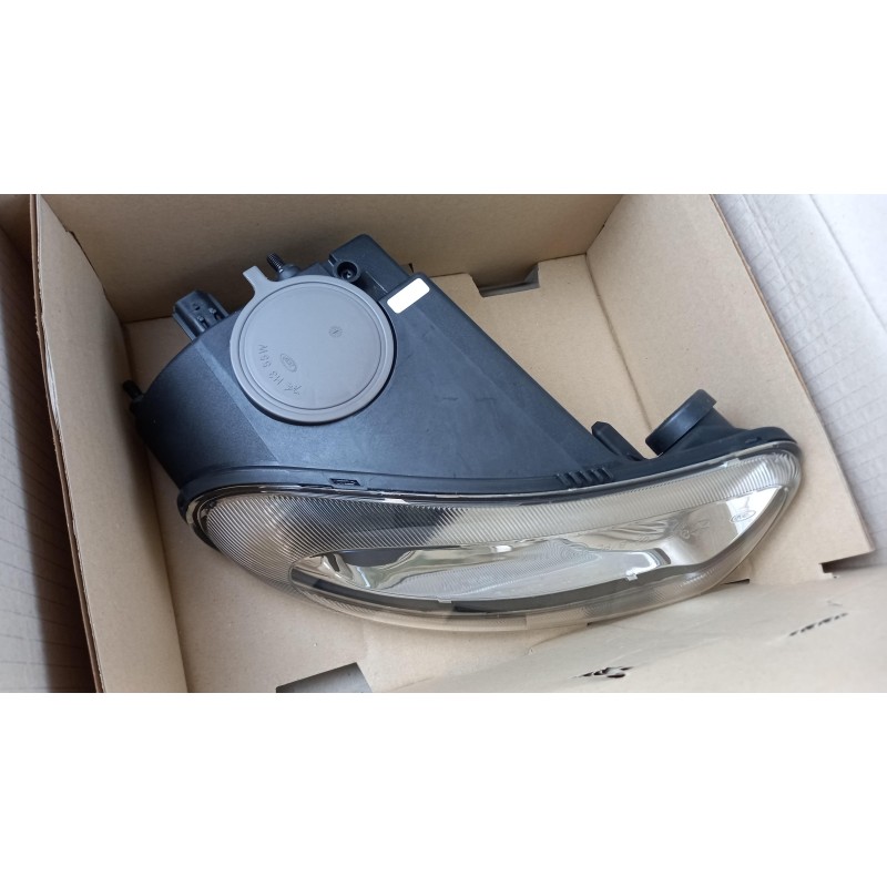 Pièce pour FIAT GROUP - Fog Light K04857239AC