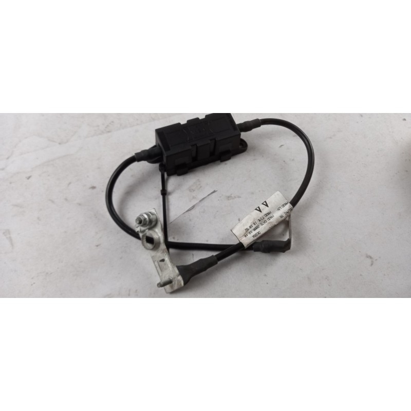 Pièce pour FORD - Cable Connector 1319810