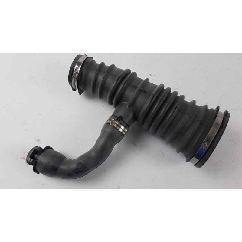 Pièce pour FORD - Intake Hose, Air Filter 1336611