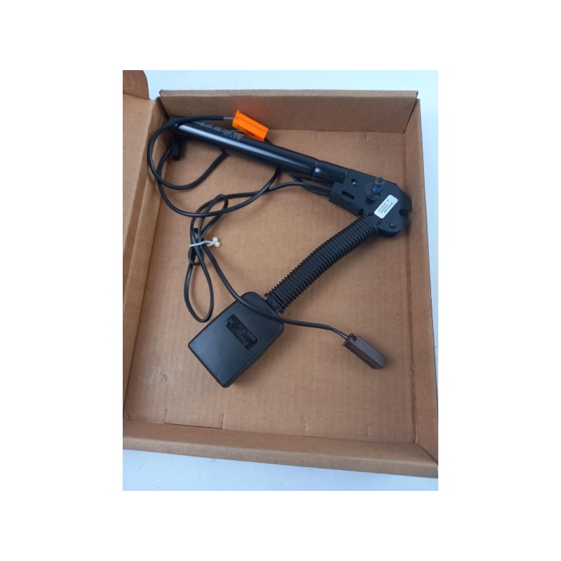 Pièce pour FORD - Seat Belt Lock 1351511