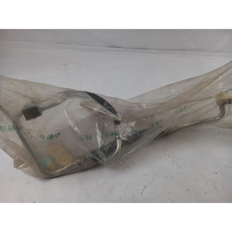 Pièce pour FORD - Pressure Line, Air Conditioning 1357242
