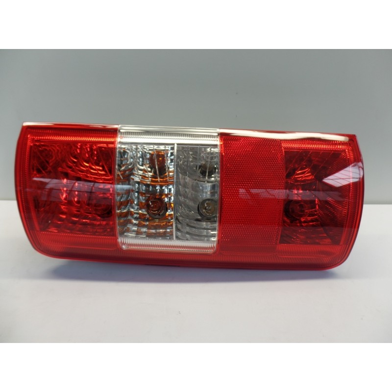 Pièce pour FORD - Combination Rearlight 1369222