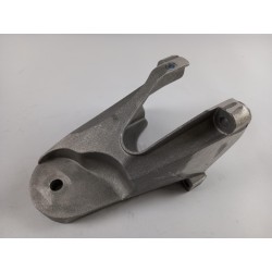 Pièce pour FORD - Bracket, Engine Mounting 1371105