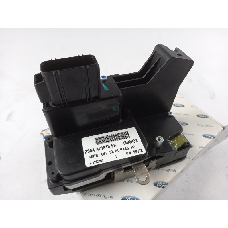 Pièce pour FORD - Door Lock 1372470