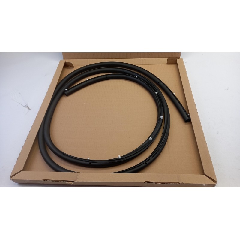 Pièce pour FORD - Door Seal 1495864