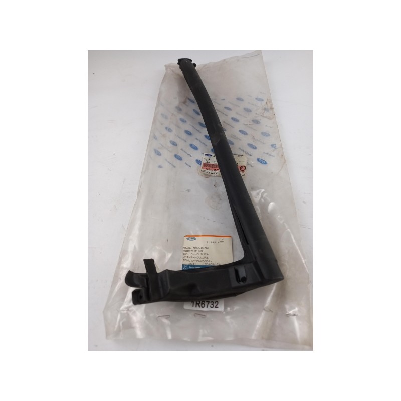 Pièce pour FORD - Seal, Folding Roof 1537672