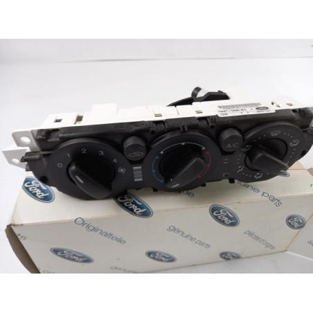 Pièce pour FORD - Control Element, Heating/Ventilation 1678194